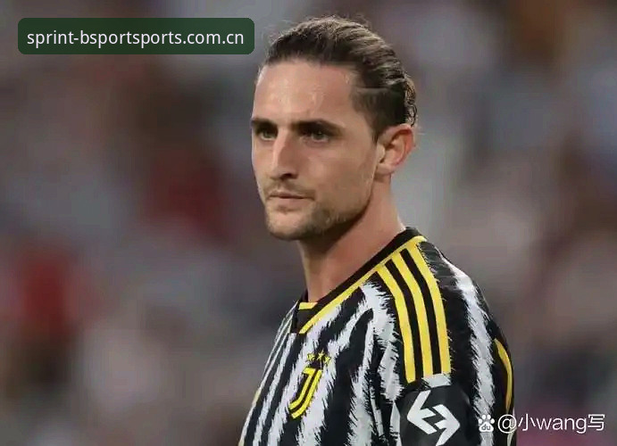 BSPORT手机版怎么下载 拉比奥签约vs更衣室斗殴:体育总监的艰难选择与BSPORT用户王磊的观赛体验对比